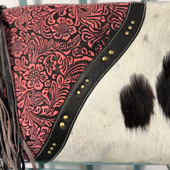 New Bag  Cowhide Red Embossed Leather Cowhide crossbody Tassel Stud Boho Western - Picture 5 of 12